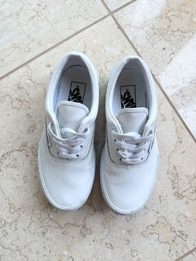 Vans Stackform White Low-Top Platform Sneakers